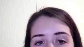 Cute amateur webcam teen girl toying pussy on webcam