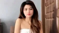 Amateur Webcam Babes Going Solo