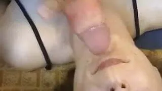 Nice home facial