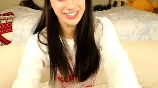 Small titted babe toys her pussy on webcam