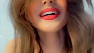 Pregnant Redhead Webcam Masturbation