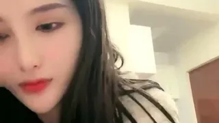 Naughty Japanese babe Ayaka Tomoda masturbates