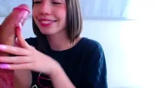 Amateur blowjob and cumshot i love cock