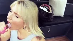 Tatjana Young – Joyride On A Boat