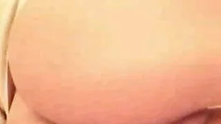 cam girl with great ass and boobs-- BY SCRYU