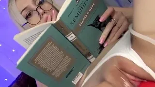 Blonde fingering and toying her ass before taking two