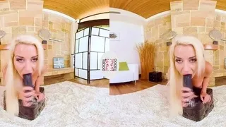 Hungry Cougar Mom Sienna