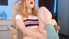 Hot Babe with Glasses masturbating on Webcam