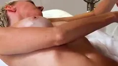 Amateur cougar gets a happy ending massage p1