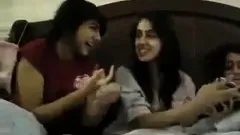 Pakistani College girls phudian