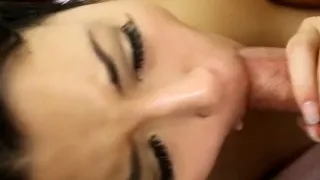 Voluptuous babe Daisy Summers enjoys sensuous fuck