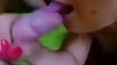 Magyar csaj torkos hetveget tart