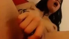 nice camgirl fucking herself with dildo