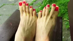 Foot fetish Close up feet and toes tease