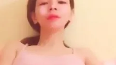 Solo Asian teen creampie with sex toys