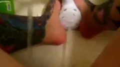 Emo showerhead orgasm