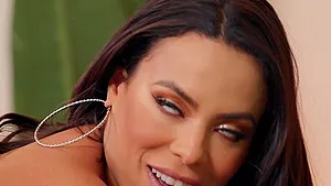 Shaved pussy ebony cutie Luna Star rides her boyfriend's huge dick