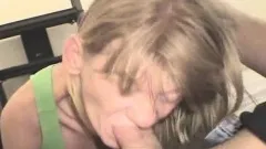 Blonde mature hooker flashes her saggy boobs and blows a thick shaft