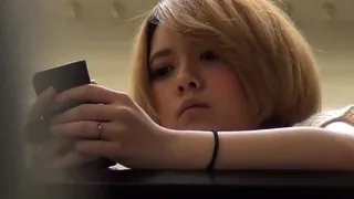 High heeled japanese ho pisses