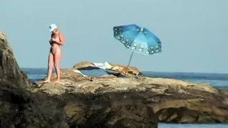 Public voyeur outdoors sex cumshot on the beach