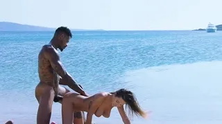 BLACKED Perfect Body Beauty Fucks Her BBC Diving Coach