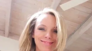 Mom and ally's step daughter share cock hd Jane Doux in When