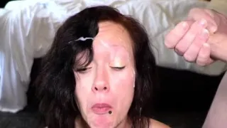 Hot pornstar bukkake and facial