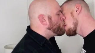 Fat bear Billy Warren plows skinny twink bitch Jef Heart