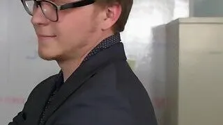 Blindfolded office stud sucking fat cock