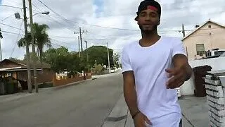 White cops dominate HUGE-COCKED felon