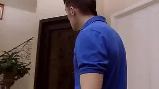 Amateur milf fucked by stepdaughters bf