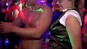 in the night club everything is possible if you are horny enough