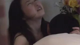 Japanese babe gets fucked