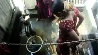Bangla desi town women washing in Dhaka town HQ (5)