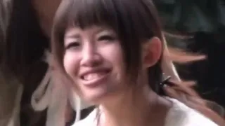 Japanese teen pee outside