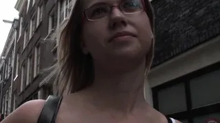 Teen prostitute gets fuck