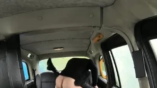 Local escort gets ripped by fraud driver in the backseat