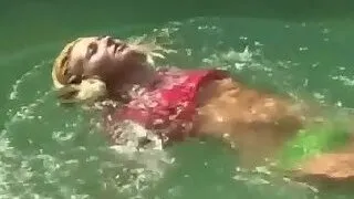 Lucky guy scores with beauty