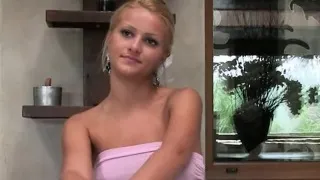 Shy princess sucking cock like pornstar