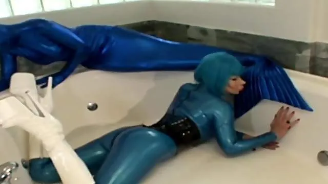 Lesbians in sexy femdom session