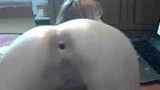 webcams babe swallows dildo with her asshole