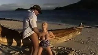 Blonde Babe Anal Fucked At The Beach