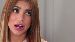 Lesbian babe Veronica Rodriguez licks the pussy of Chanell Heart