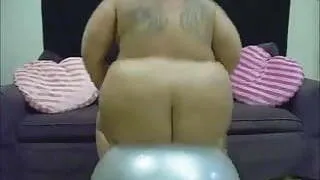 Emo BBW Barbi Doll is bouncing on a yoga ball