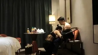 Amateur milf doing a blowjob ending in a facial