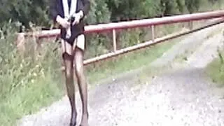 Sammi the TV flashing.