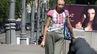 Unsuspecting self-wetter caught on tape