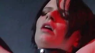 pleasure and pain for the slave girl