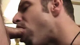 Daddy Cum Pig Marc shares his loads of experience with