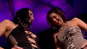 Kinky lesbians Natalie Hot and Mia Sophi piss in each others mouths